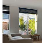 3 stuks zwarte houten luxaflex (50 mm), Ophalen, 100 tot 150 cm, Zwart, Zo goed als nieuw