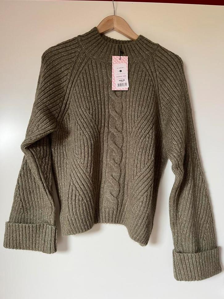 Groene / khaki trui kabelpatroon maat 38/M van MyJewellery, Kleding | Dames, Truien en Vesten, Nieuw, Maat 38/40 (M), Groen, Ophalen of Verzenden