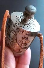 Antiek zeldzame decoratief parfum flesje, Antiek en Kunst, Ophalen of Verzenden