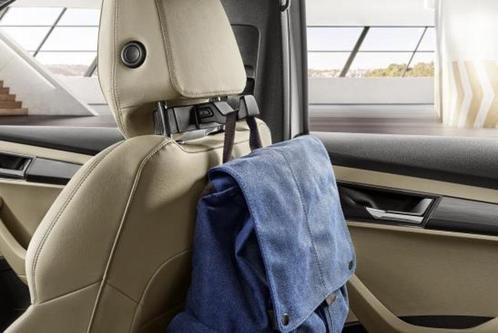 Skoda Octavia Slimme houder - adapter en haak, Auto diversen, Auto-accessoires, Zo goed als nieuw, Ophalen of Verzenden