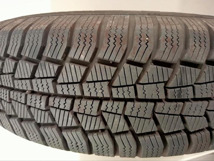 Stalen velgen met originele doppen, Auto diversen, Wieldoppen, Ophalen