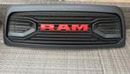 Dodge Ram 1500 Grill grille 2009-2012 facelift model, Auto-onderdelen, Carrosserie en Plaatwerk, Ophalen, Gebruikt, Dodge, Bumper
