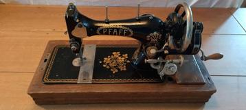 Pfaff 11 naaimachine antiek beschikbaar voor biedingen