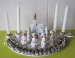 retro adventskaarsenstandaard met de kerk en engeltjeskoor, Diversen, Kerst, Ophalen of Verzenden, Zo goed als nieuw