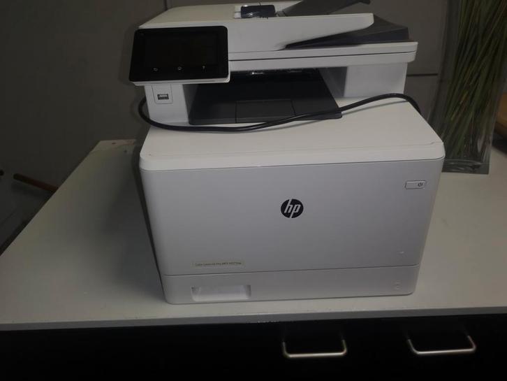 Hp laser kleuren printer all in one, Computers en Software, Printers, Zo goed als nieuw, Ophalen of Verzenden