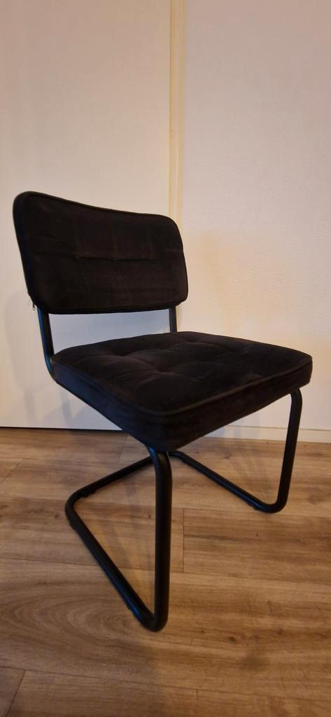 4 Eetkamerstoelen zwart velvet, Huis en Inrichting, Stoelen, Zo goed als nieuw, Vijf, Zes of meer stoelen, Zwart, Ophalen