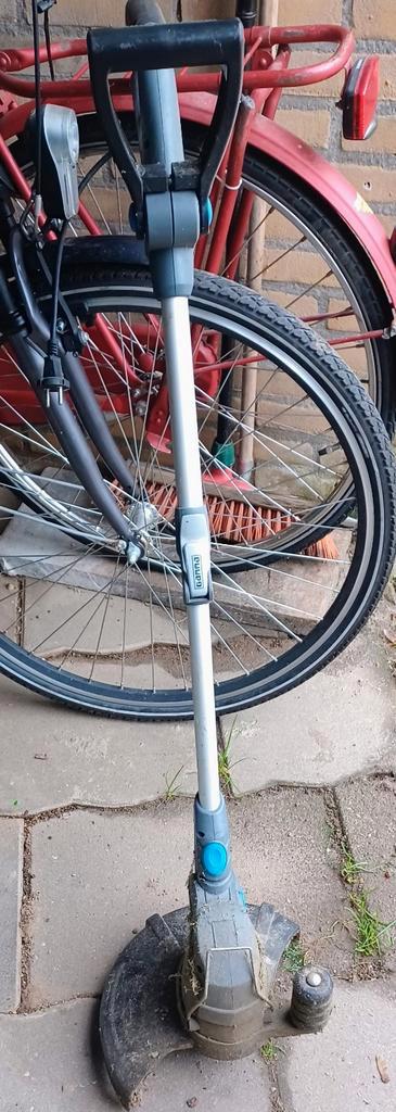 Gamma Grastrimmer/Kantenmaaier, Tuin en Terras, Grastrimmers, Gebruikt, Elektrisch, 10 tot 30 cm, Ophalen