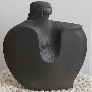 Beeld: Dame - abstract beschikbaar voor biedingen