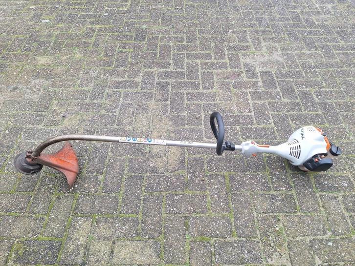 Grastrimmer Stihl FS 38 benzine, Tuin en Terras, Bosmaaiers, Gebruikt, Benzine, Ophalen of Verzenden