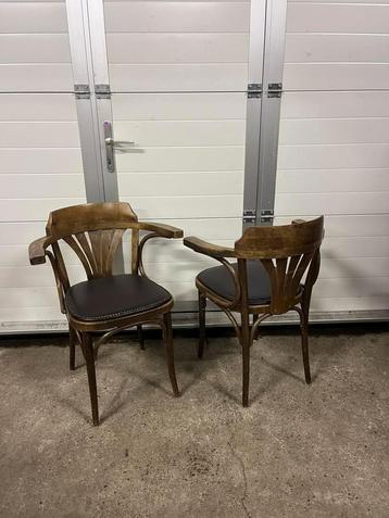 8 stuks houten horeca cafe thonet stoelen, mancave, kroeg beschikbaar voor biedingen