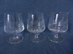 3 Leerdam handgeslepen cognac glazen (Copier ?) h. 9,9 cm., Antiek en Kunst, Antiek | Glas en Kristal, Ophalen of Verzenden