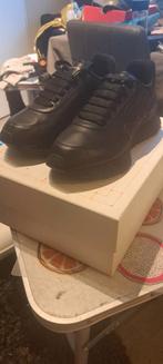 Alexander McQueen Sneakers - Nieuw - Maat 44, Alexander McQueen, Zwart, Nieuw, Ophalen of Verzenden