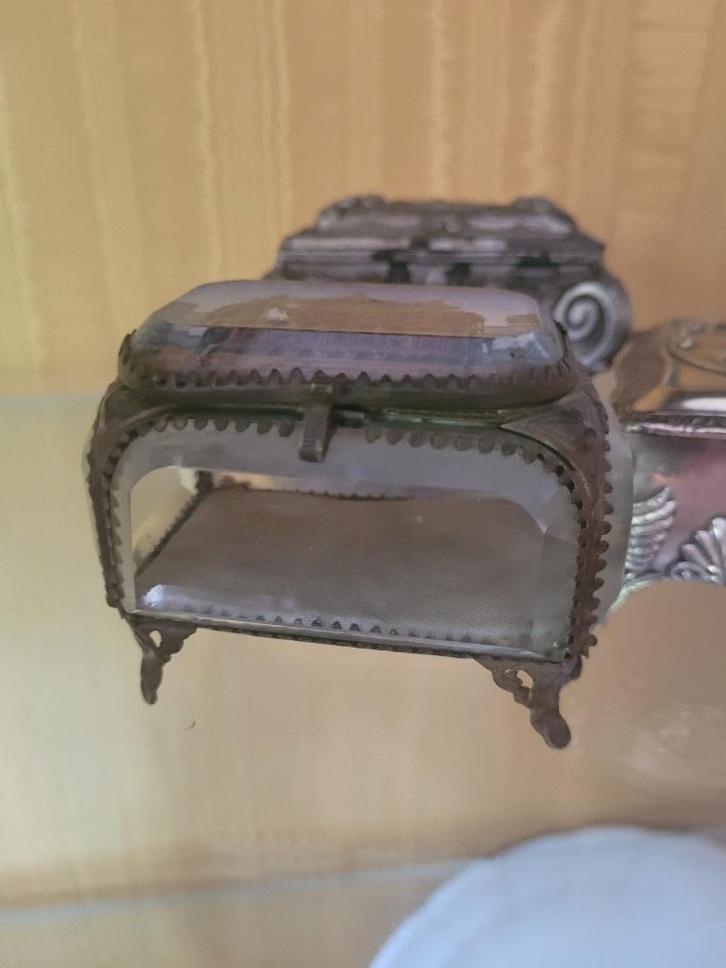 Oud Frans sieraden kistje glas met metaal, Antiek en Kunst, Curiosa en Brocante, Ophalen of Verzenden