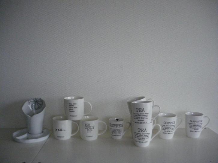 Riverdale servies, Huis en Inrichting, Keuken | Servies, Zo goed als nieuw, Kop(pen) en/of Schotel(s), Overige stijlen, Ophalen of Verzenden