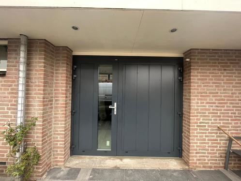 Openslaande garagedeuren op maat! onderhoudsvrij en goed iso, Doe-het-zelf en Verbouw, Deuren en Horren, Nieuw, Garagedeur, Ophalen of Verzenden