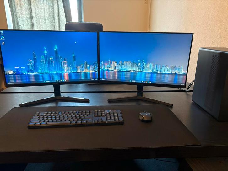 HP Desktop PC compleet met Dubbele Monitor, Computers en Software, Desktop Pc's, Zo goed als nieuw, Onbekend, SSD, 8 GB, Met videokaart