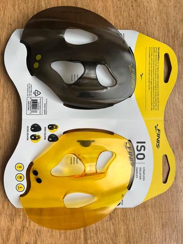 Finis Iso ergonomische zwempeddles beschikbaar voor biedingen