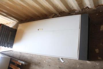 Grote Groepenkast, verdeel schakel en installatiekast beschikbaar voor biedingen