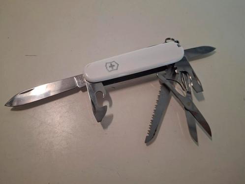 Victorinox huntsman wit, Caravans en Kamperen, Kampeergereedschap, Zo goed als nieuw, Ophalen of Verzenden