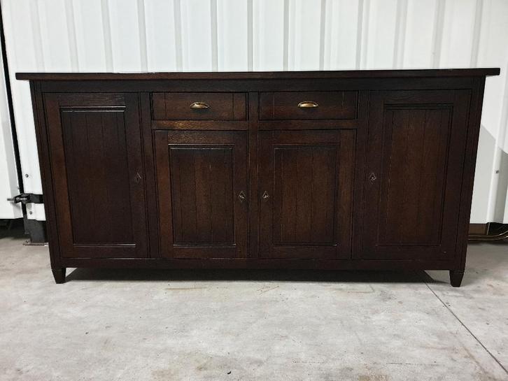 Prachtige koloniale dressoir. Het kan geleverd worden., Huis en Inrichting, Kasten | Dressoirs, Gebruikt, 200 cm of meer, 25 tot 50 cm