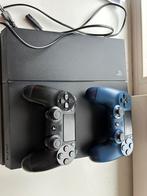 Playstation 4 (PS4), Spelcomputers en Games, Spelcomputers | Sony PlayStation 4, Ophalen of Verzenden, Zo goed als nieuw, Met 2 controllers