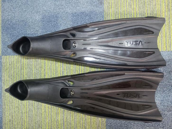 Vinnen merk Tusa maat 40-41 NIEUW, Watersport en Boten, Snorkelen, Zo goed als nieuw, Snorkelvinnen, Ophalen of Verzenden