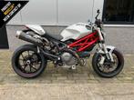 DUCATI 796 MONSTER (bj 2013), 2 cilinders, Bedrijf, Meer dan 35 kW, 803 cc