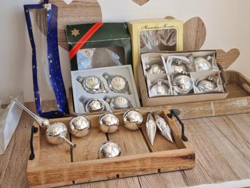 Prachtige Vintage Set Kerstballen en Piek Zilver Glitter  beschikbaar voor biedingen