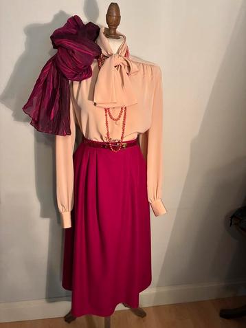 VINTAGE COUTURE ROK WOL MIDI beschikbaar voor biedingen