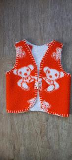 Handgemaakte bodywarmer maat 74 van wollen deken, Gebruikt, Handgemaakt, Ophalen of Verzenden, Truitje of Vestje