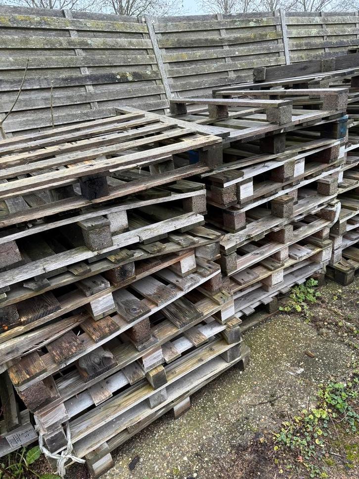 Kapotte Pallets - Brandhout, Doe-het-zelf en Verbouw, Platen en Panelen, Gebruikt, Hout, 20 tot 50 mm, Ophalen