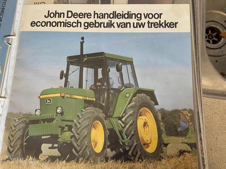 Tractorfolders, Boeken, Catalogussen en Folders, Zo goed als nieuw, Folder, Ophalen of Verzenden