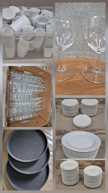 Servies voor een feest 60 - 80mensen beschikbaar voor biedingen