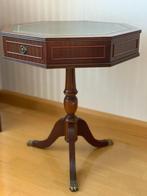 Massief houten bijzettafeltje 8-hoekig leren inleg, Minder dan 55 cm, Gebruikt, Klassiek Retro Vintage Antiek, Overige vormen
