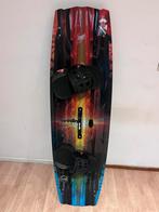 Reedin Space Agency 2025 138x41, compleet met pads., Watersport en Boten, Kitesurfen, Twintip, Ophalen, Zo goed als nieuw, 4 m² of minder