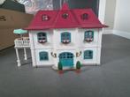 Schleich Horse Club 42551 Lakeside landhuis , Kinderen en Baby's, Speelgoed | Poppenhuizen, Ophalen, Zo goed als nieuw