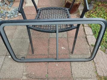 Ford Transit 1986-2000 - Schuifraam - Circa 100 x55 cm. beschikbaar voor biedingen