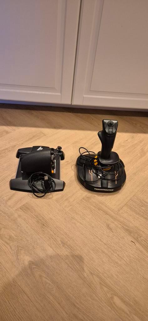 Thrustmaster T16000M flightstick en throttle, Computers en Software, Joysticks, Zo goed als nieuw, Ophalen of Verzenden