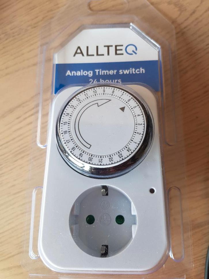 Alltec analog timer switch 24 hours NIEUW tijdschakelaar, Witgoed en Apparatuur, Onderdelen en Toebehoren, Nieuw, Ophalen of Verzenden