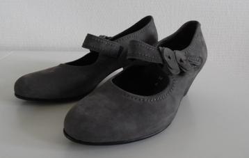 Gabor comfort suède pumps maat 37 H beschikbaar voor biedingen