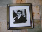 James Dean  in mooie lijst., Minder dan 50 cm, Ophalen of Verzenden, Zo goed als nieuw, Foto of Poster