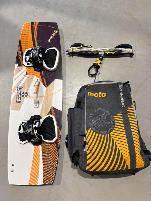 Cabrinha Moto 7 + Brunotti Onyx 130x40 + Blade Bar, Watersport en Boten, Kitesurfen, Gebruikt, Kitesurf-set, 7 m², Twintip, Ophalen