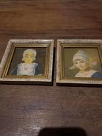 Twee Vintage Schilderijtjes Volendamse Meisjes, Antiek en Kunst, Ophalen of Verzenden