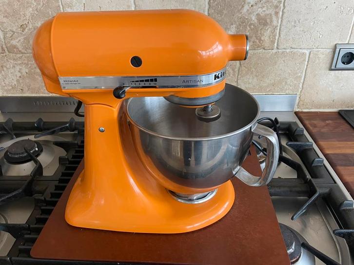 KitchenAid Artisan keukenmachine, oranje, Witgoed en Apparatuur, Keukenmixers, Zo goed als nieuw, 4 liter of meer, 3 snelheden of meer