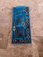 Tap en Die Set, Ophalen of Verzenden, Overige soorten, Voorwerp of Figuurtje