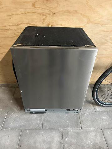 ATAG VA8215LR vaatwasser afwasmachiene  NIEUW TWV €1589 beschikbaar voor biedingen