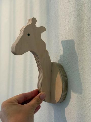 Ted & Fred giraffe beschikbaar voor biedingen