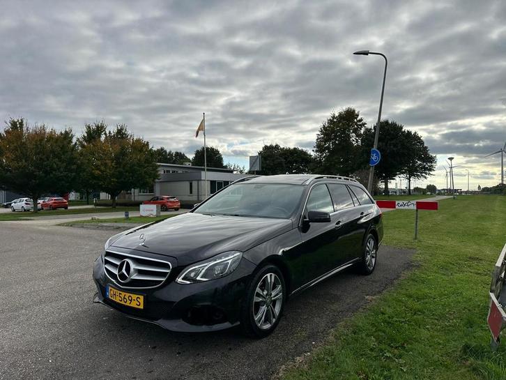 Mercedes-Benz E-Klasse 2.2 CDI E200 Estate  AUT 2015 pano, Auto's, Mercedes-Benz, Particulier, E-Klasse, Achteruitrijcamera, Bluetooth