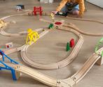 Houten treinbaan met bruggen en treinen, Ophalen, Gebruikt