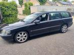 Volvo V70 2.4 APK11-25 272000 km NAP 2002 automaat, 1556 kg, Leder en Stof, Zwart, Grijs
